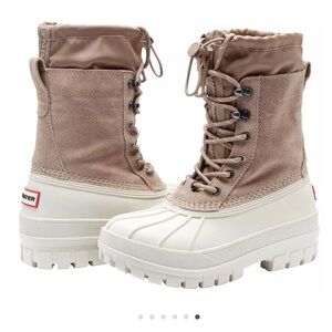 HUNTER Women's Skylar Casual Waterproof Bootie size 9